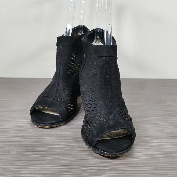 Vince Camuto Lavette Black Perforated Peep Toe Bootie, Womens Size 7.5 US / 37.5 - Picture 4 of 14